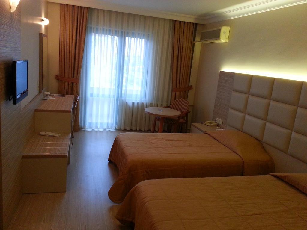 Sefa Hotel 1 Корлу Экстерьер фото